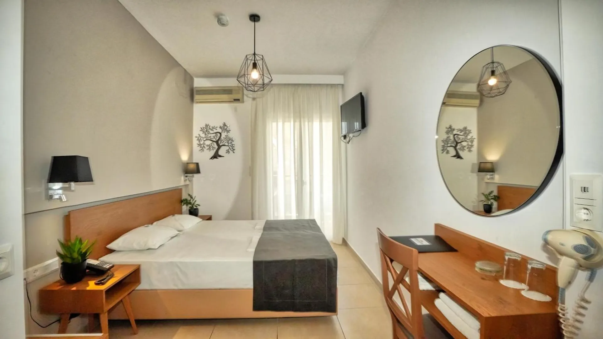Sarantis Hotel Chaniotis Yunanistan